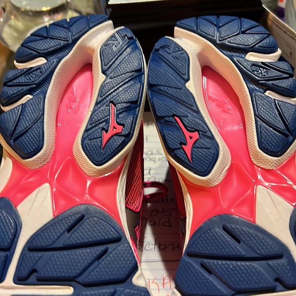 COPY - Mizuno running shoes - Picture 10 of 10